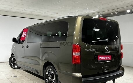 Peugeot Traveller I, 2019 год, 2 999 000 рублей, 7 фотография
