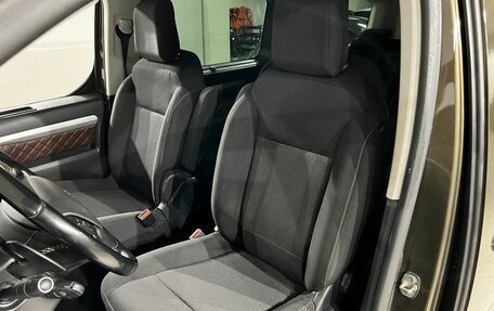 Peugeot Traveller I, 2019 год, 2 999 000 рублей, 14 фотография