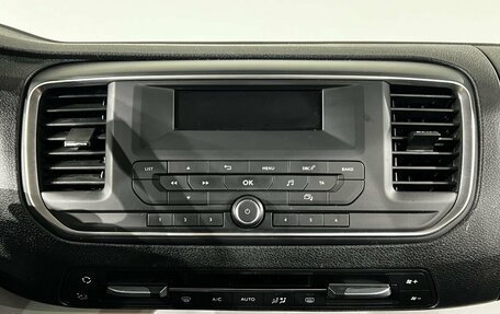 Peugeot Traveller I, 2019 год, 2 999 000 рублей, 12 фотография