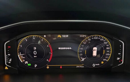 Volkswagen Tiguan II, 2023 год, 2 100 000 рублей, 9 фотография