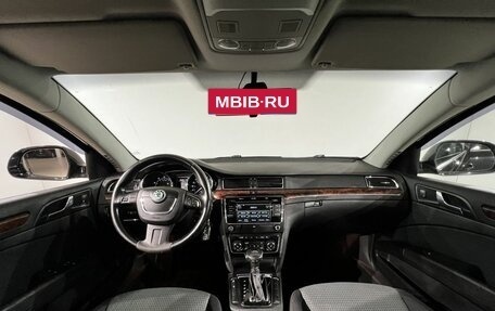 Skoda Superb III рестайлинг, 2010 год, 697 000 рублей, 13 фотография