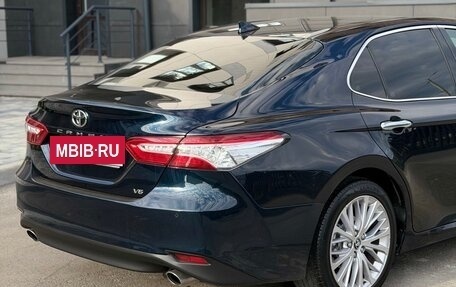 Toyota Camry, 2018 год, 2 875 000 рублей, 12 фотография