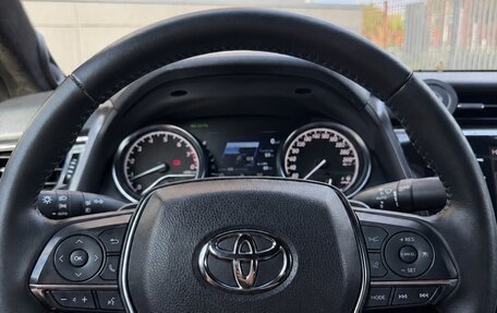 Toyota Camry, 2018 год, 2 875 000 рублей, 24 фотография