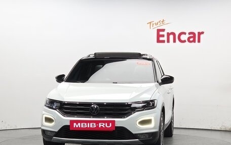 Volkswagen T-Roc I, 2022 год, 2 190 000 рублей, 4 фотография