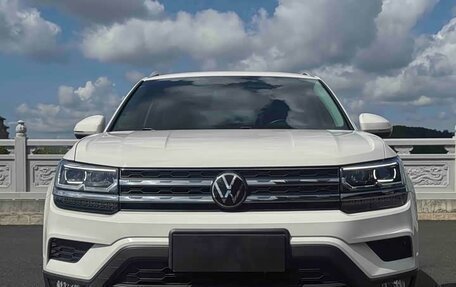 Volkswagen Tharu, 2023 год, 1 680 000 рублей, 2 фотография
