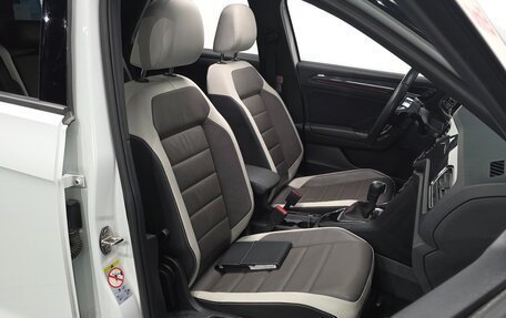 Volkswagen T-Roc I, 2022 год, 2 190 000 рублей, 7 фотография