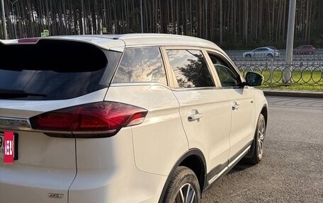 Geely Atlas, 2022 год, 2 040 000 рублей, 6 фотография