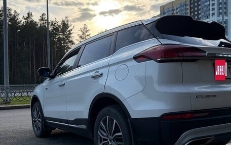 Geely Atlas, 2022 год, 2 040 000 рублей, 2 фотография