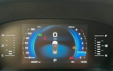 Geely Atlas, 2022 год, 2 040 000 рублей, 9 фотография