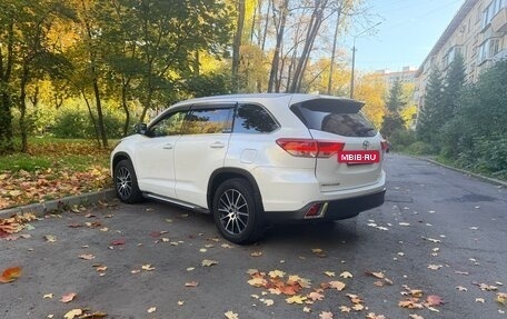 Toyota Highlander III, 2016 год, 2 900 000 рублей, 5 фотография