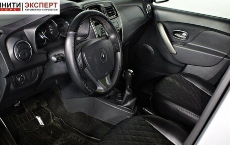 Renault Sandero II рестайлинг, 2018 год, 1 047 000 рублей, 12 фотография