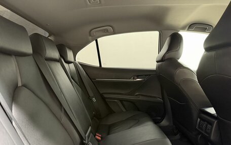 Toyota Camry, 2022 год, 3 055 000 рублей, 13 фотография