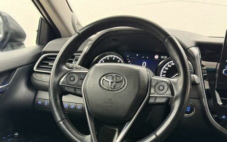 Toyota Camry, 2022 год, 3 055 000 рублей, 17 фотография