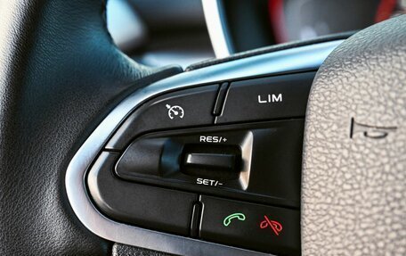 Geely Coolray I, 2023 год, 1 839 000 рублей, 13 фотография