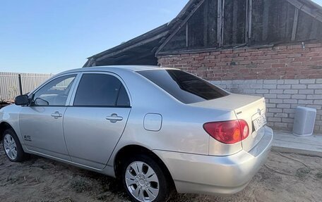 Toyota Corolla, 2004 год, 400 000 рублей, 3 фотография