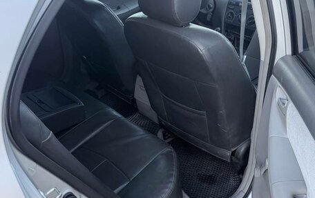 Toyota Corolla, 2004 год, 400 000 рублей, 8 фотография