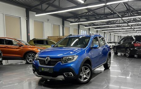 Renault Sandero II рестайлинг, 2021 год, 1 240 000 рублей, 1 фотография