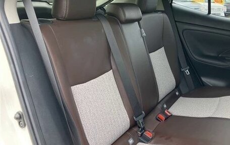 Toyota Yaris Cross, 2023 год, 1 490 000 рублей, 9 фотография
