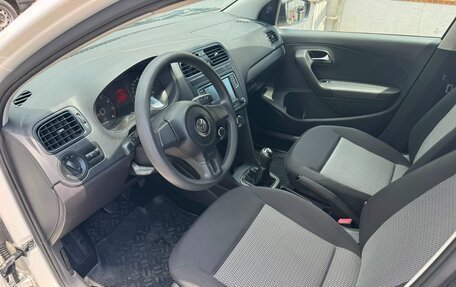 Volkswagen Polo VI (EU Market), 2012 год, 650 000 рублей, 8 фотография