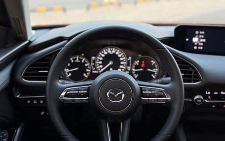 Mazda 3, 2022 год, 1 370 000 рублей, 13 фотография