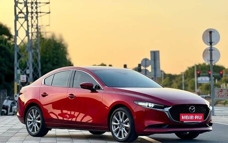 Mazda 3, 2022 год, 1 370 000 рублей, 3 фотография