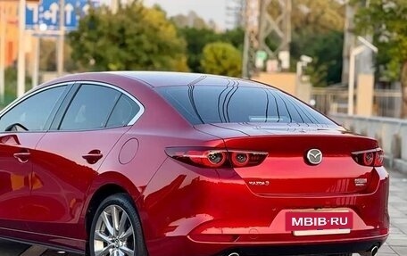 Mazda 3, 2022 год, 1 370 000 рублей, 8 фотография