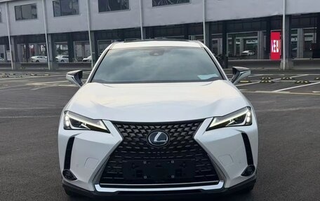 Lexus UX I, 2021 год, 2 600 000 рублей, 6 фотография