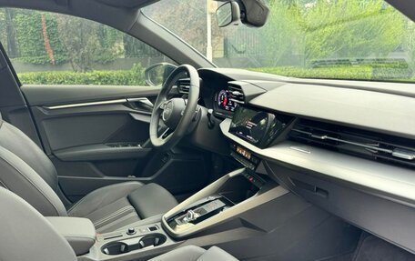 Audi A3, 2023 год, 2 100 001 рублей, 11 фотография