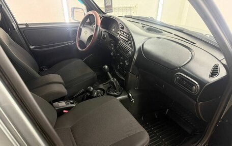 Chevrolet Niva I рестайлинг, 2008 год, 298 000 рублей, 20 фотография