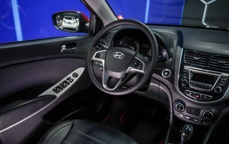 Hyundai Solaris II рестайлинг, 2014 год, 970 000 рублей, 19 фотография