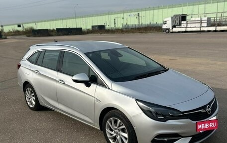 Opel Astra K, 2020 год, 1 470 000 рублей, 4 фотография