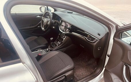 Opel Astra K, 2020 год, 1 470 000 рублей, 10 фотография