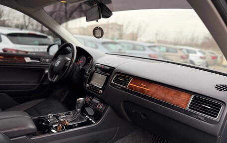 Volkswagen Touareg III, 2014 год, 2 680 000 рублей, 8 фотография