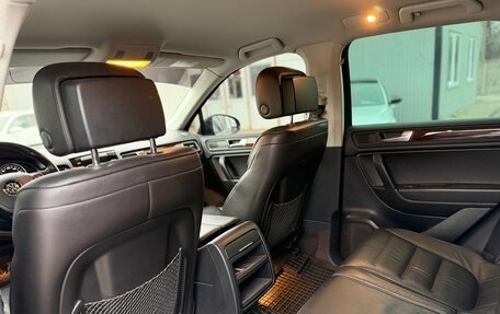 Volkswagen Touareg III, 2014 год, 2 680 000 рублей, 9 фотография