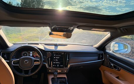 Volvo V90 Cross Country I рестайлинг, 2017 год, 2 990 000 рублей, 6 фотография
