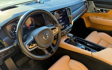 Volvo V90 Cross Country I рестайлинг, 2017 год, 2 990 000 рублей, 7 фотография