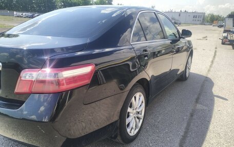 Toyota Camry, 2010 год, 1 000 000 рублей, 5 фотография