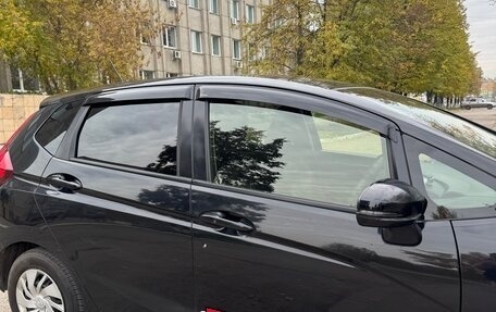 Honda Fit III, 2017 год, 1 150 000 рублей, 4 фотография