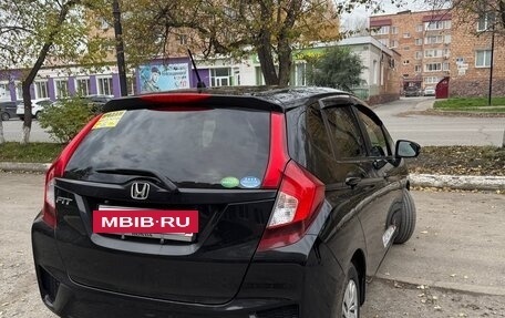 Honda Fit III, 2017 год, 1 150 000 рублей, 6 фотография