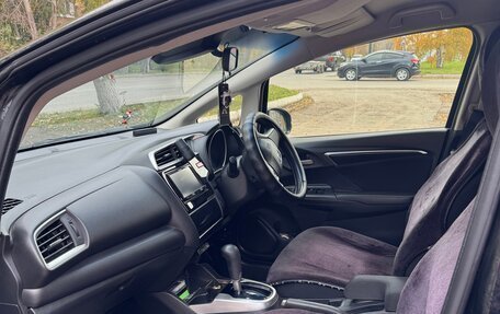 Honda Fit III, 2017 год, 1 150 000 рублей, 9 фотография