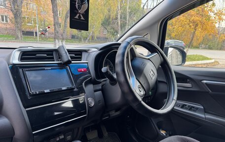 Honda Fit III, 2017 год, 1 150 000 рублей, 10 фотография