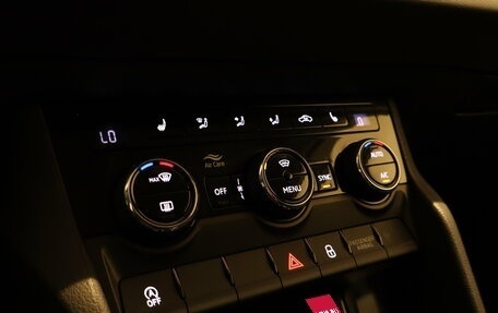 Skoda Karoq I, 2021 год, 2 104 000 рублей, 16 фотография