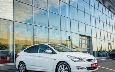 Hyundai Solaris II рестайлинг, 2015 год, 1 048 000 рублей, 1 фотография