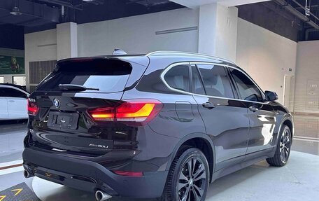 BMW X1, 2022 год, 1 800 000 рублей, 5 фотография