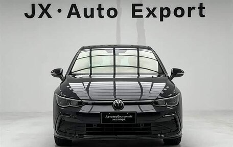 Volkswagen Golf VIII, 2023 год, 1 750 000 рублей, 2 фотография