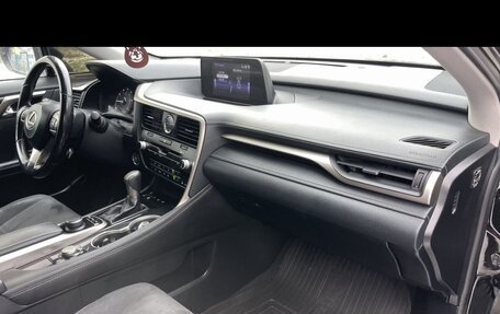Lexus RX IV рестайлинг, 2016 год, 3 190 000 рублей, 6 фотография