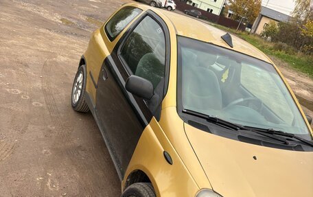 Toyota Yaris I рестайлинг, 1999 год, 230 000 рублей, 3 фотография