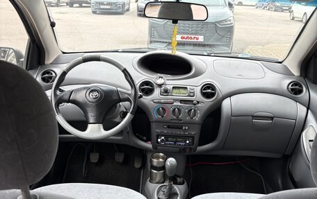 Toyota Yaris I рестайлинг, 1999 год, 230 000 рублей, 7 фотография