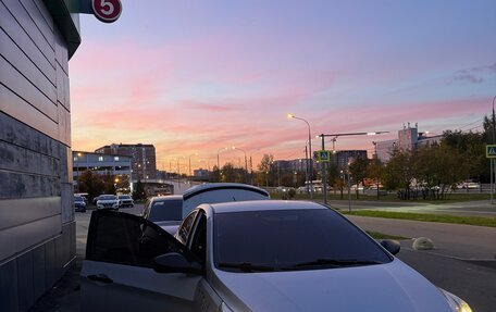Hyundai Solaris II рестайлинг, 2015 год, 550 000 рублей, 4 фотография