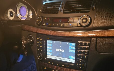 Mercedes-Benz E-Класс, 2004 год, 750 000 рублей, 9 фотография